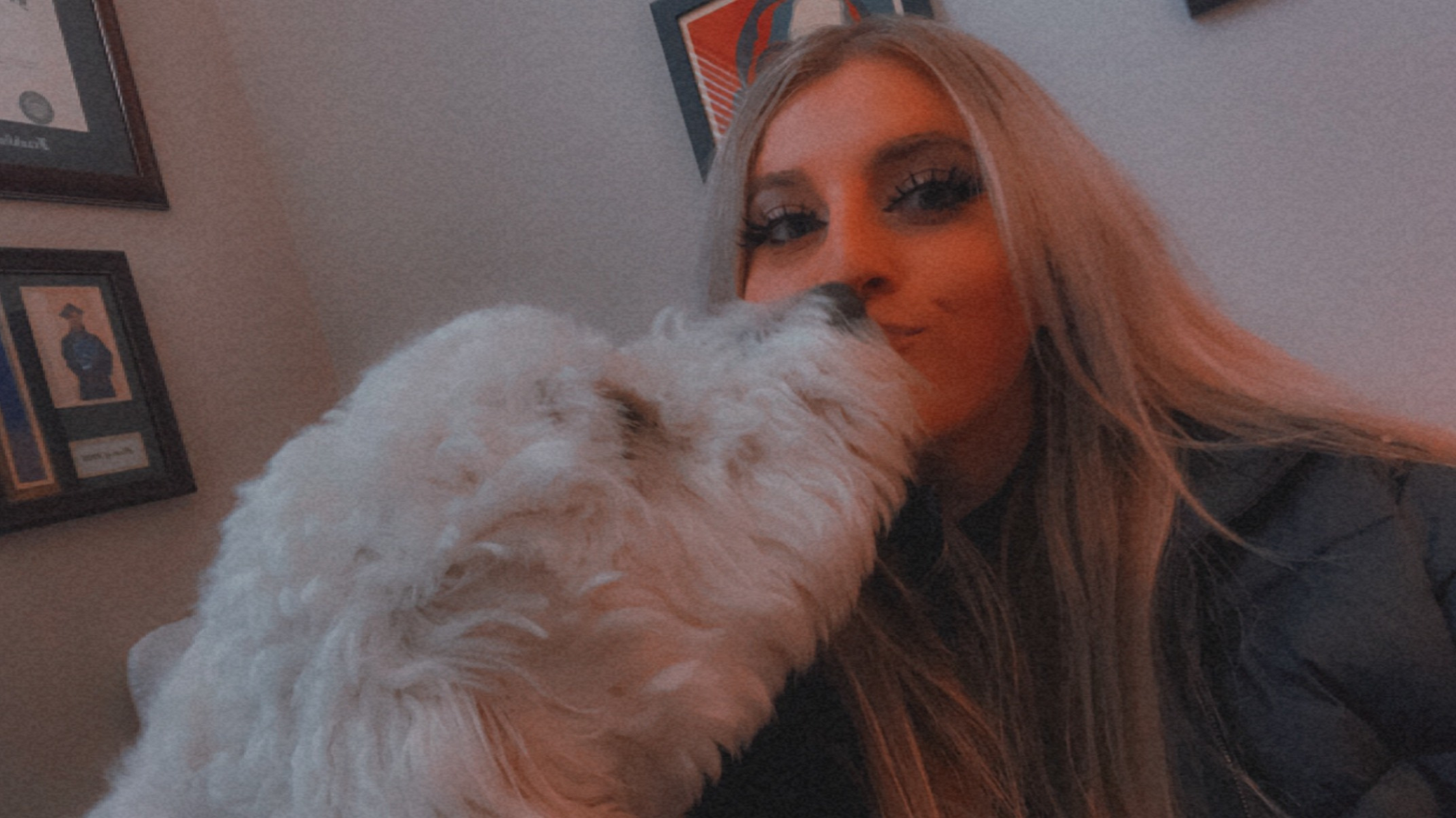 Team Spotlight: Graham, Our Dedicated Pet Sitter and Dog Walker in Columbus, Ohio Graham, a pet sitter and dog walker in Columbus, Ohio, caring for a happy dog in the dog's home.